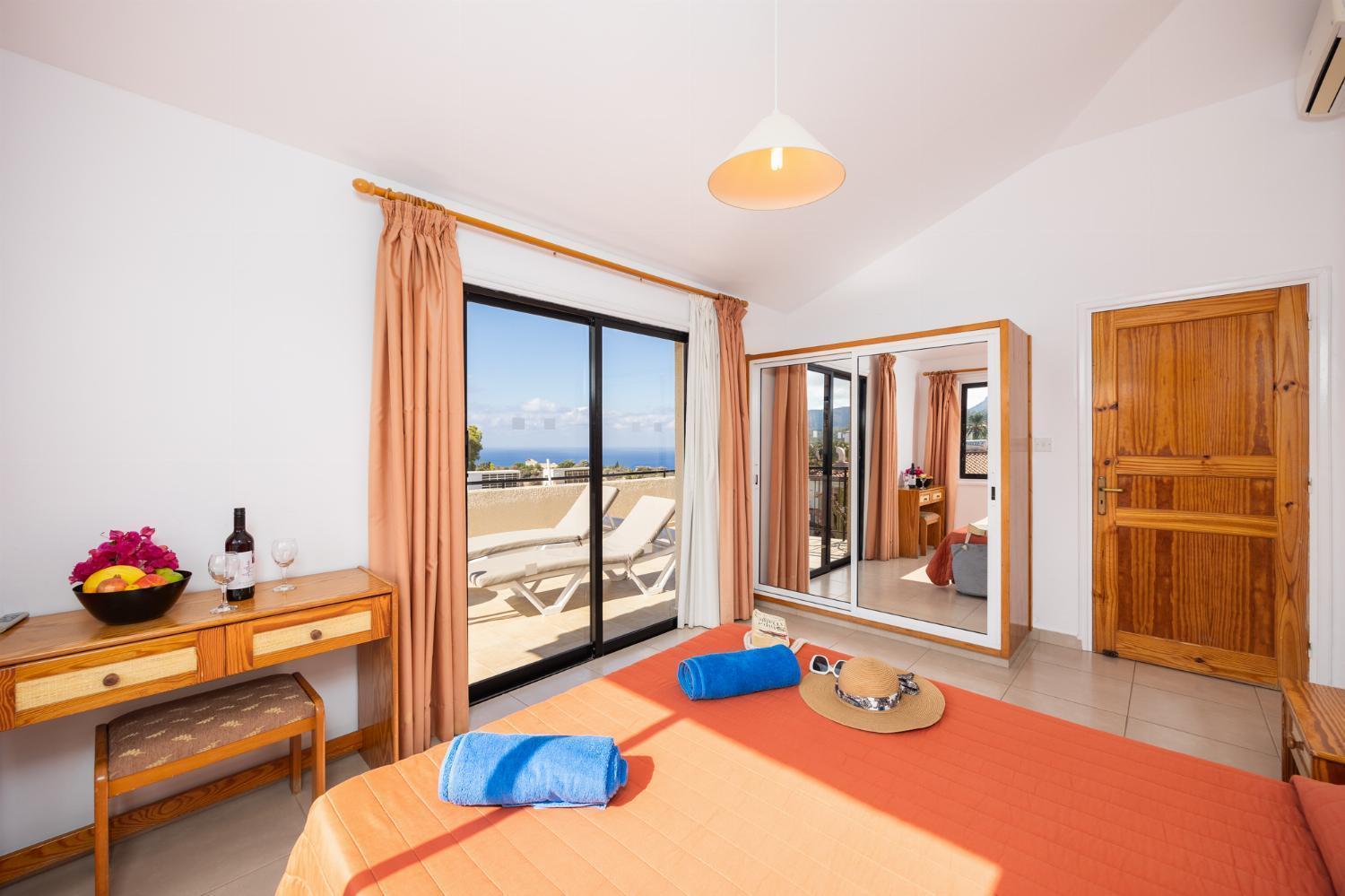 Tavros Hotel Apartments Полис Экстерьер фото