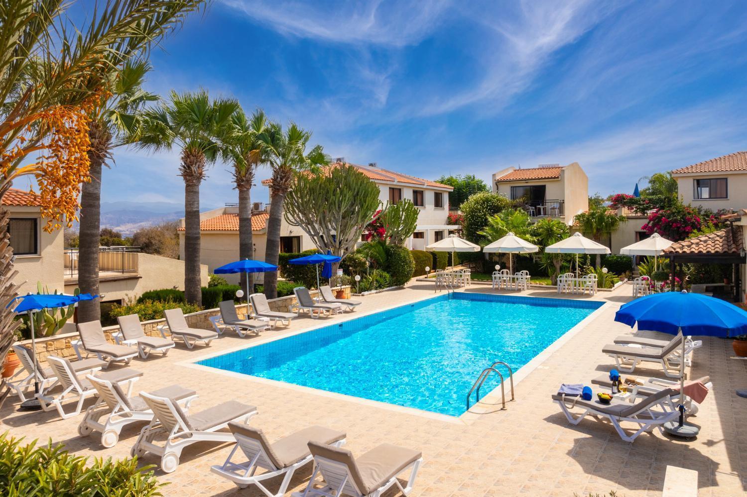 Tavros Hotel Apartments Полис Экстерьер фото
