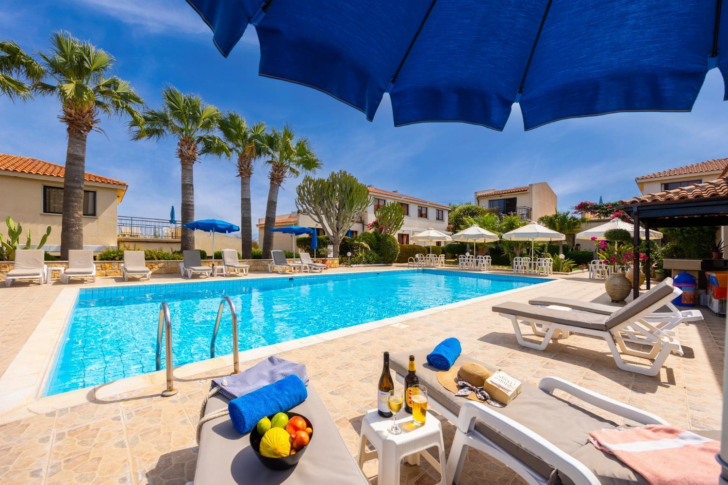 Tavros Hotel Apartments Полис Экстерьер фото
